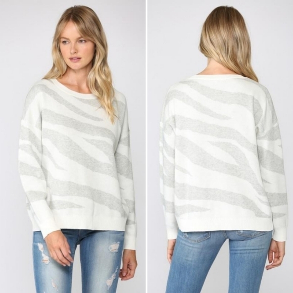 Fate Zebra Crew Neck Sweater NWT new 1X gray ivory stripe intarsia neutral - Picture 1 of 9